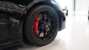 Porsche 911 Targa 4 GTS - Foto 45
