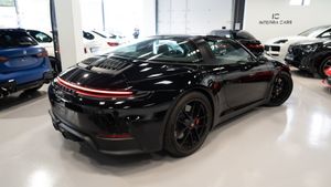 Porsche 911 Targa 4 GTS - Foto 10