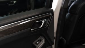 Porsche Macan Turbo - Foto 32