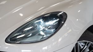 Porsche Macan Turbo - Foto 36