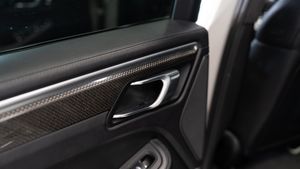 Porsche Macan Turbo - Foto 29
