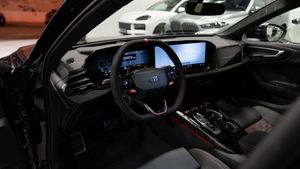 Audi A5 RS 5 Avant eHybrid - Foto 26