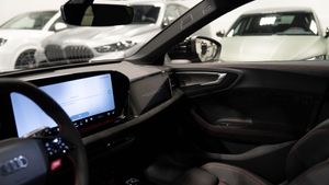 Audi A5 RS 5 Avant eHybrid - Foto 38
