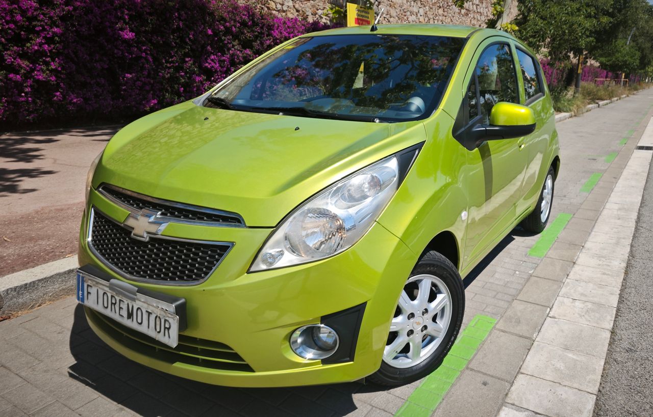 Chevrolet Spark 1.0 LS 16V 5 P   - Foto 1