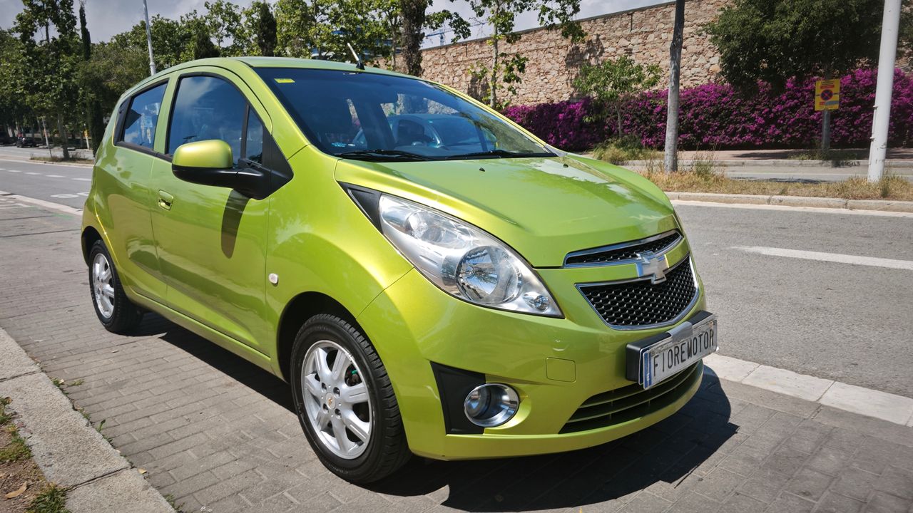 Chevrolet Spark 1.0 LS 16V 5 P   - Foto 1