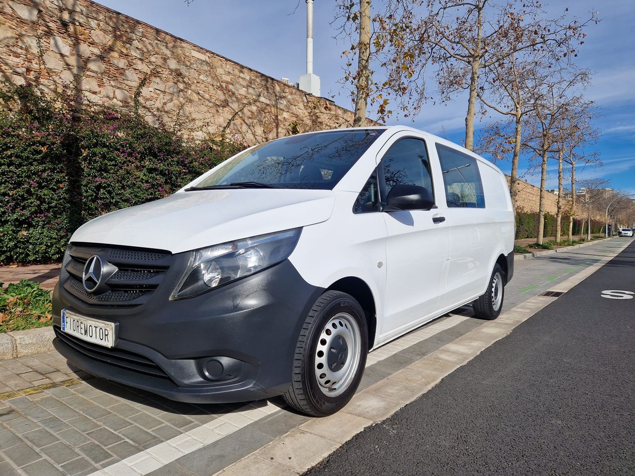 Mercedes Vito MIXTO PRO LARGA 6 PLAZAS  - Foto 1