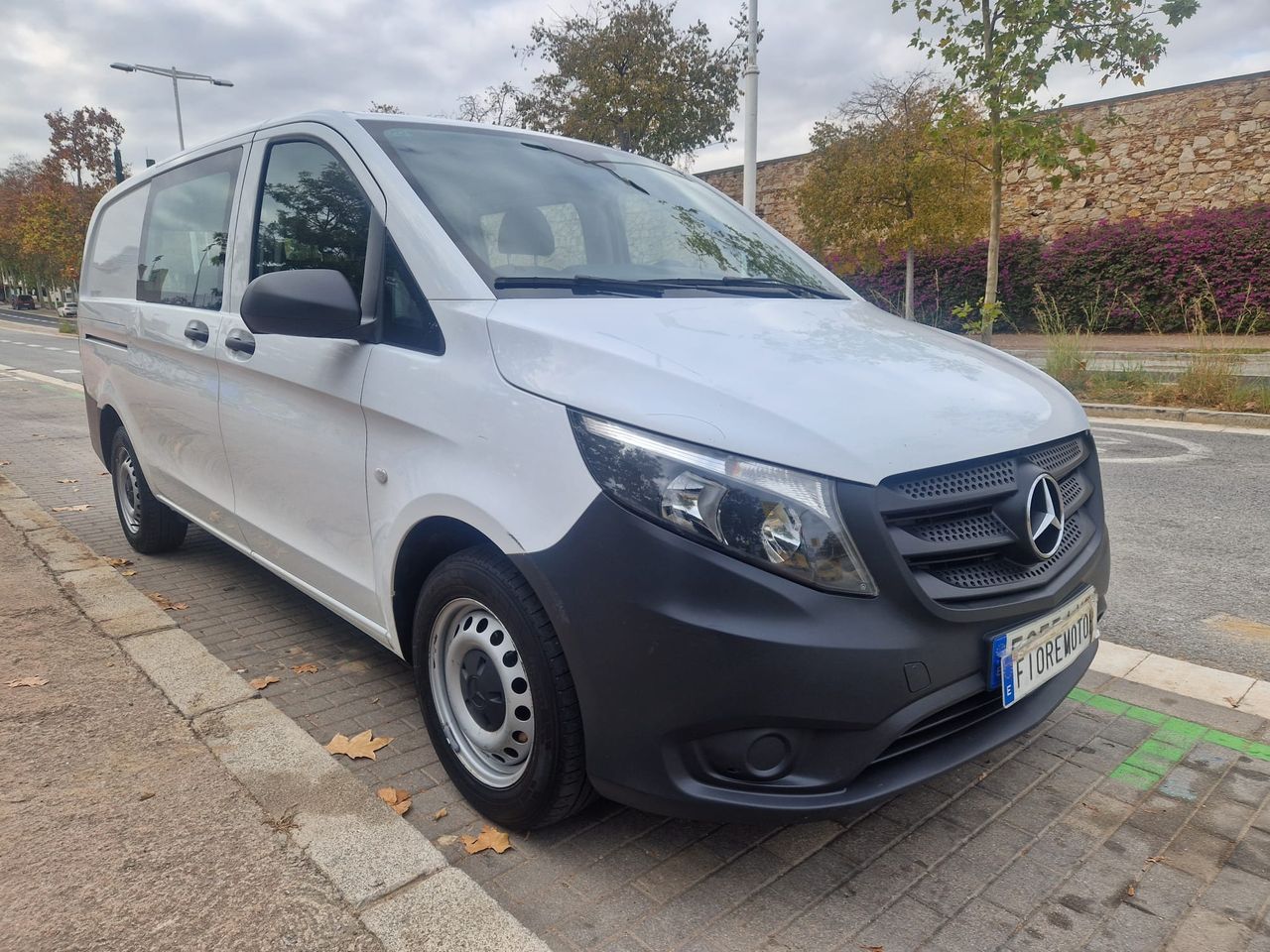Mercedes Vito MIXTO PRO LARGA 6 PLAZAS  - Foto 1