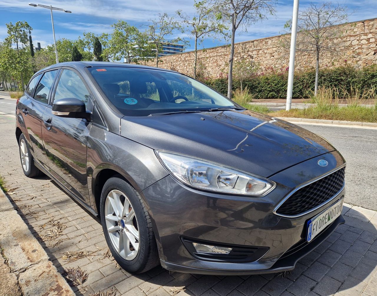 Ford Focus SPORTBREAK 1.0 125 CV  - Foto 1