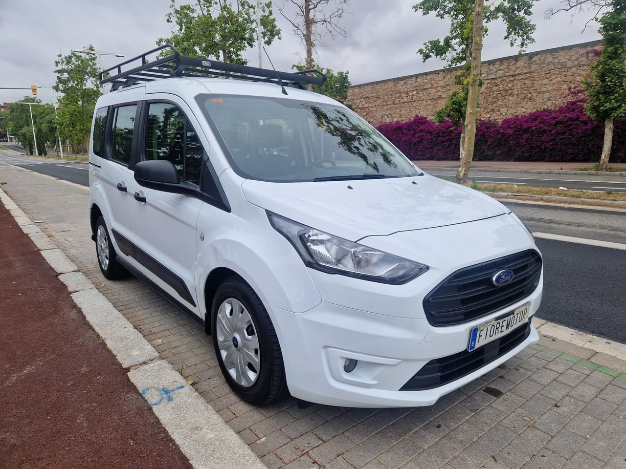 Ford Transit Connect Transit Connect Kombi L1 Trend 1.5 TDCi EcoBlue 88 kW CON BACA  - Foto 1