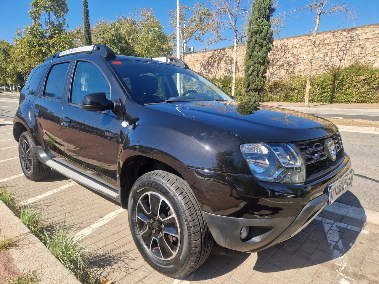 Dacia Duster BLACKSHADOW 1.5 110CV E6  - Foto 1