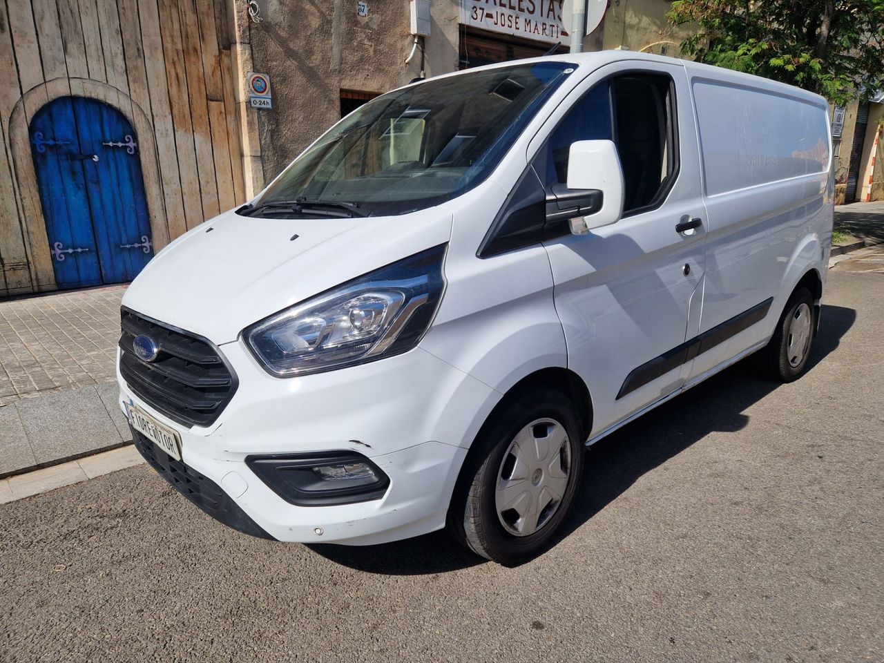 Ford Tourneo Custom 2.0 170 CV L1 3200  - Foto 1
