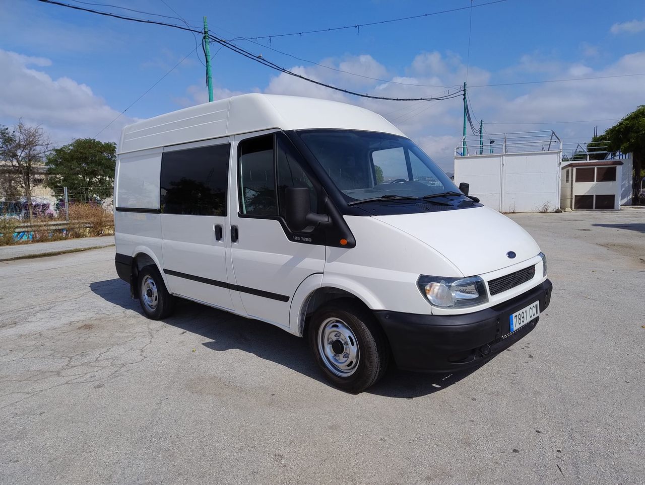 Ford Transit  Minibus y Kombi 280 S COMBI 120CV 6 VELOCIDADES   - Foto 1