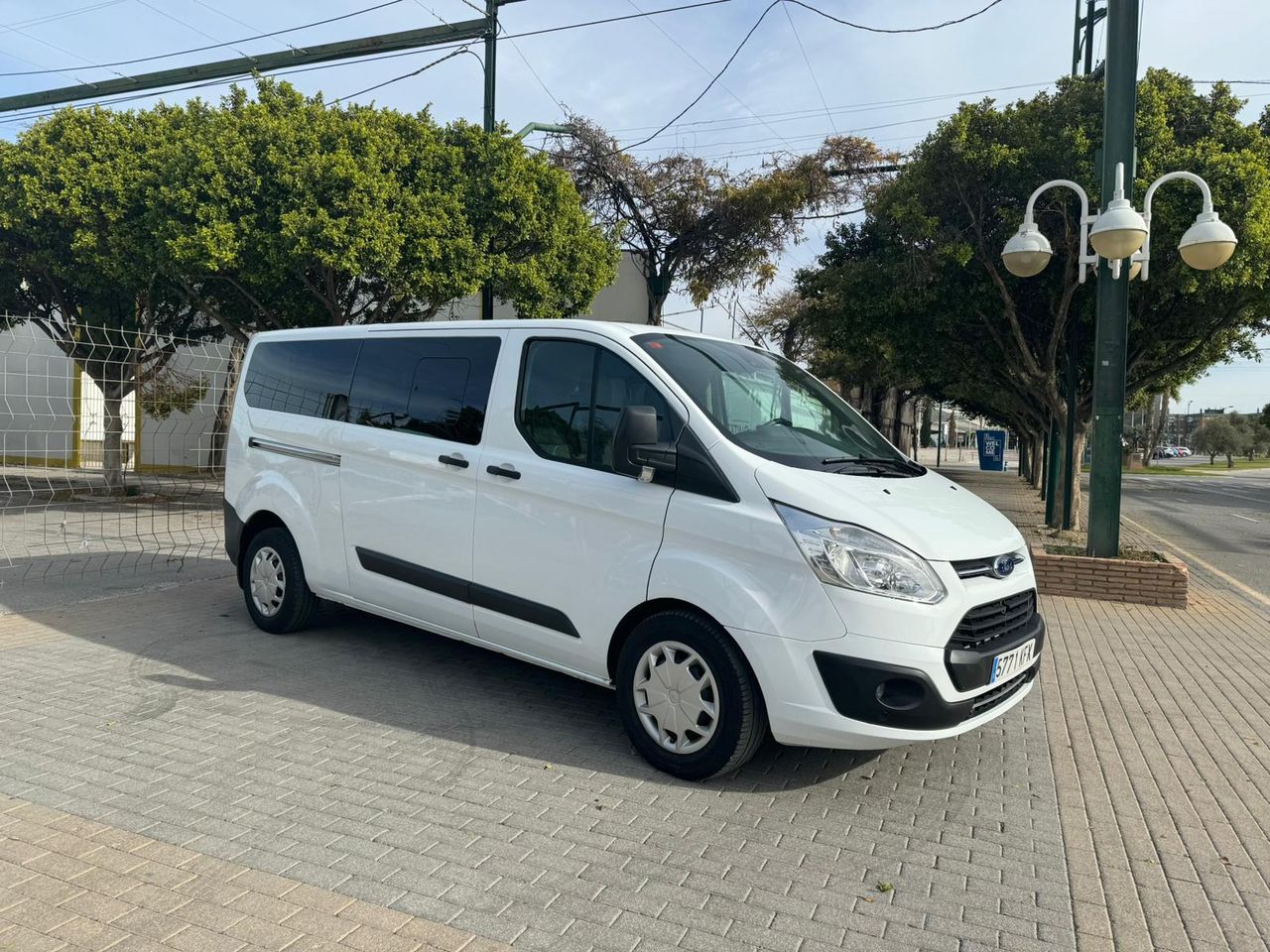 Ford Transit Custom 2.0 TDCI 96kW 310 L2 Trend AUTOMATICA Nacional Certificado en km y carrocería  - Foto 1