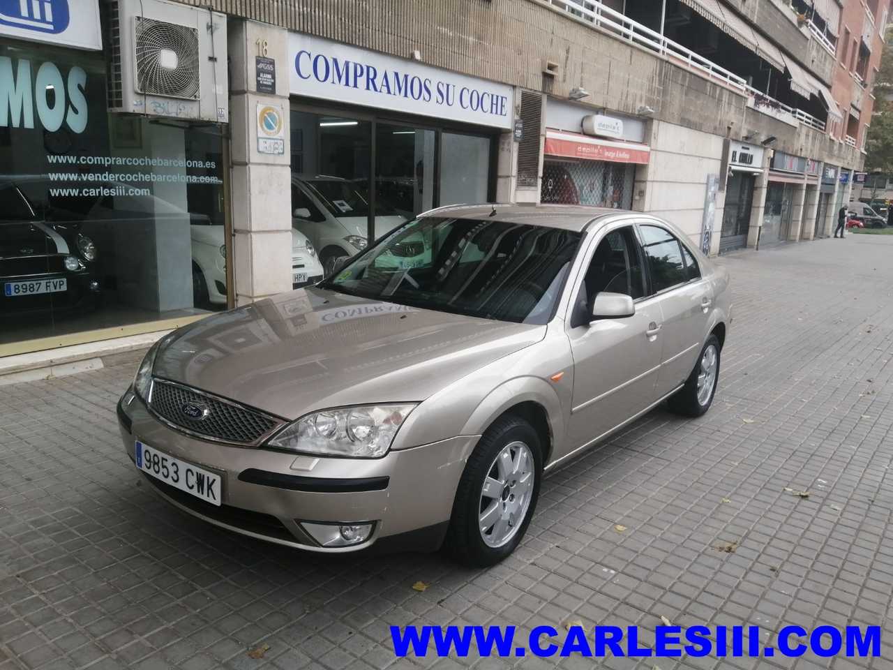 Ford Mondeo 1.8I AMBIENTE   - Foto 1