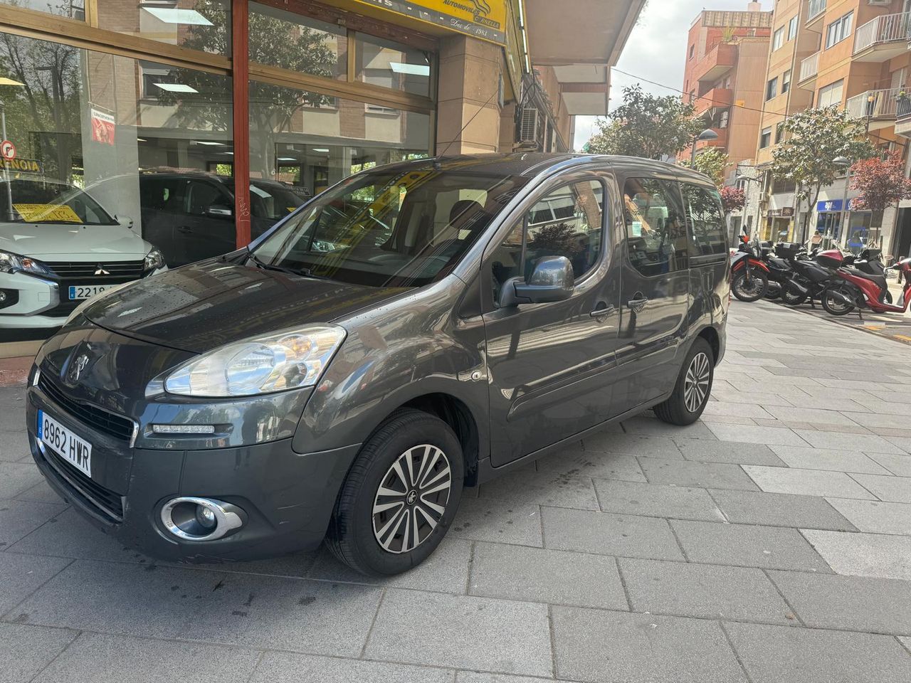 Peugeot e-Partner 1.6   - Foto 1