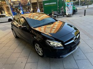 Mercedes 180 CLASE A   - Foto 3