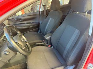 Hyundai i20 1.2 MPi 6undefined (84 CV) Klass - Foto 3