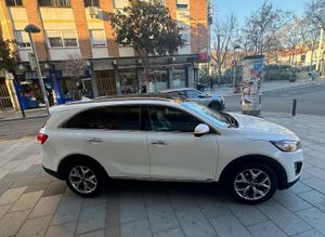 Kia Sorento EMOTION 4X4 - Foto 4