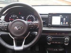 Kia Rio 1.0 T-GDI Drive   - Foto 10