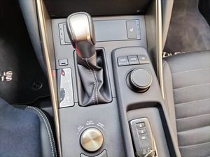 Lexus IS 300H EXECUTIVE   - Foto 13