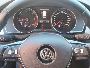 Volkswagen Passat Variant 2.0 TDI ADVANCE   - Foto 13