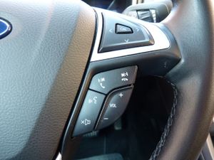 Ford Mondeo 2.0 Híbrido 187 CV Titanium HEV 4 puertas   - Foto 22
