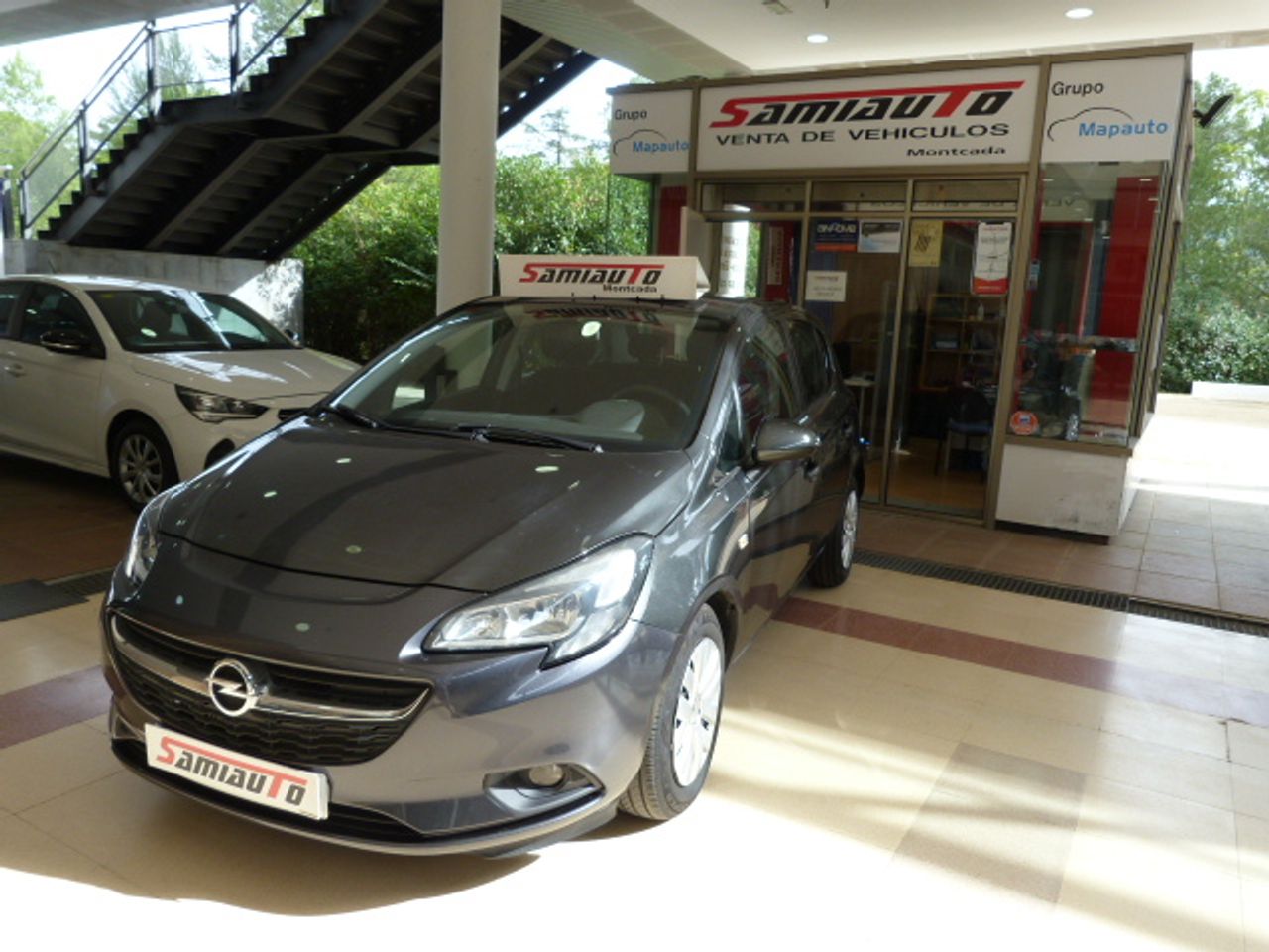 Opel Corsa Corsa 1.4 66kW 90CV Business 5p. muy muy bien cuidado, kilómetros garantizados  - Foto 1