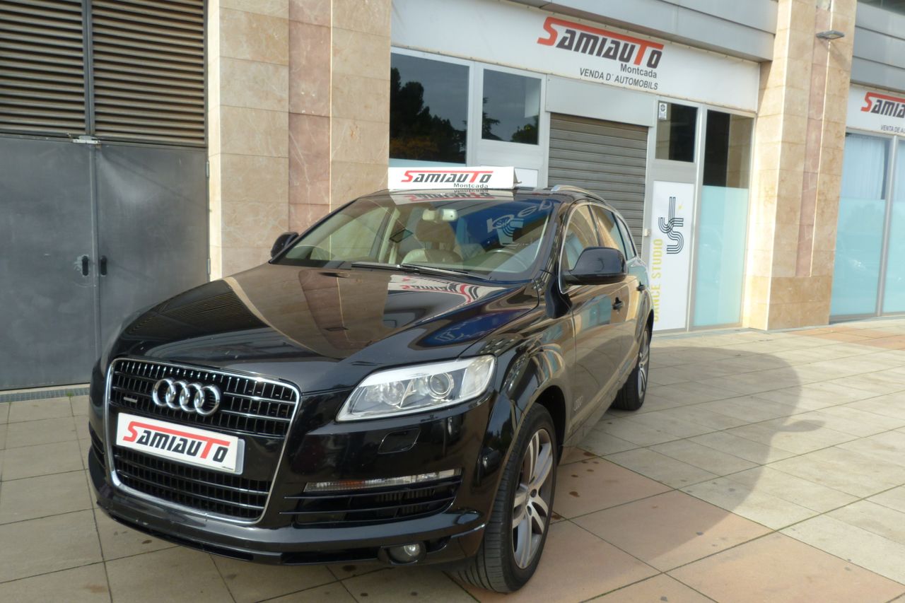 Audi Q7 AUDI Q7 3.0 TDI quattro tiptronic 7 PLAZAS 233CV   - Foto 1