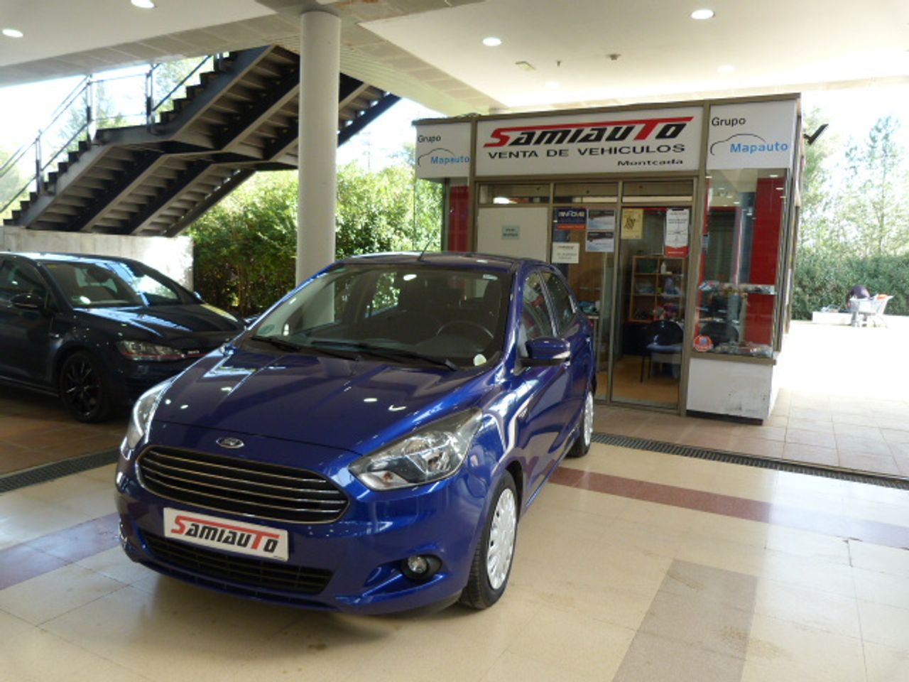 Ford Ka+ Ka+ 1.2 TiVCT Essential 5 P un solo propietario, libro de revisiones  - Foto 1