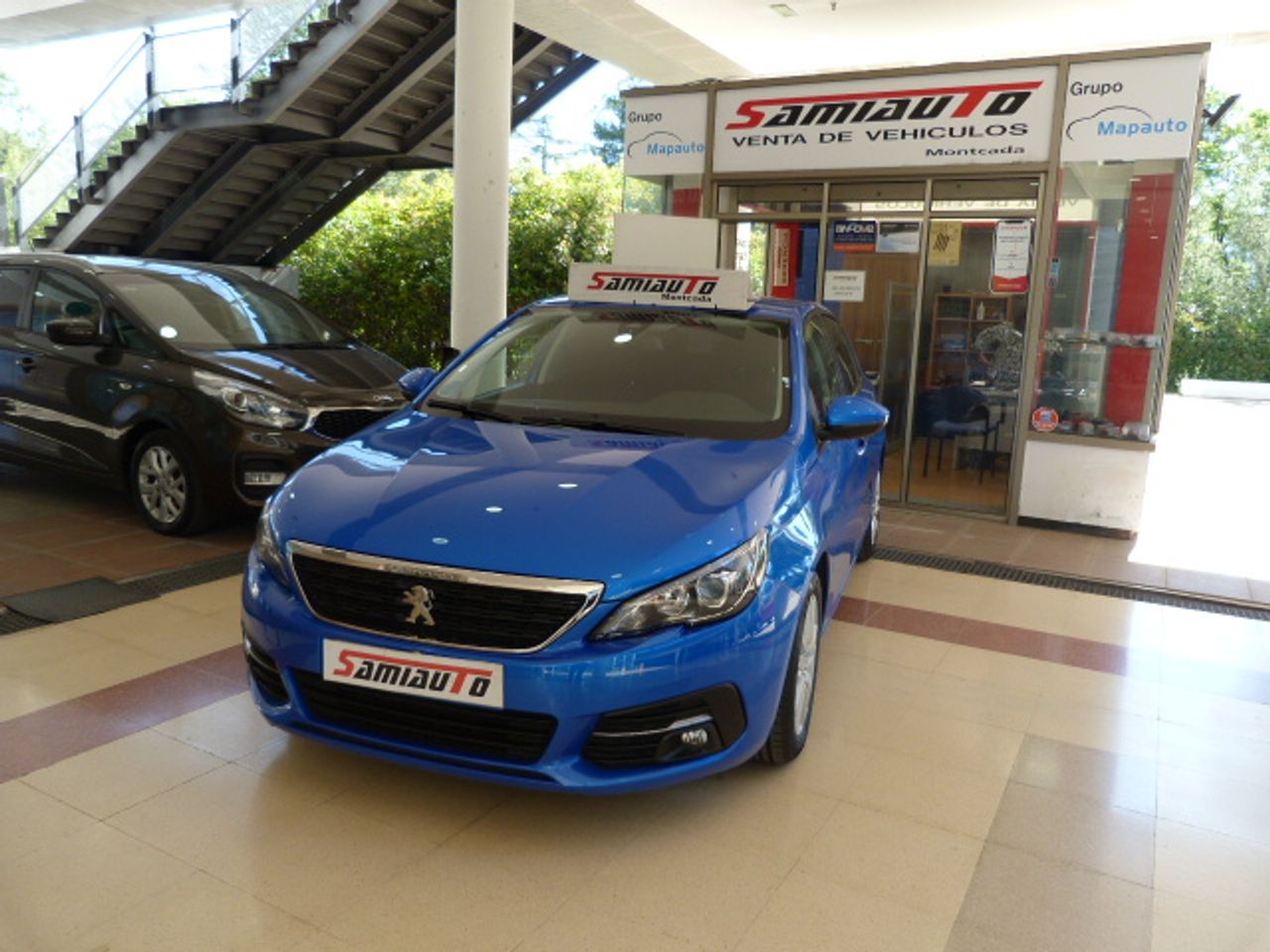 Peugeot 308 PEUGEOT 308 Active Pack BlueHDi 100 SS LIBRO DE REVISIONES, KILOMETROS GARANTIZADOS  - Foto 1