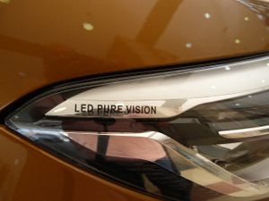 Renault Captur RENAULT Captur Zen Energy TCe completamente nuevo muy bien equipado - Foto 4