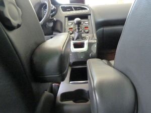Peugeot 5008 Sport Pack 1.6 THP 156 muy muy bien cuidado, kilómetros garantizados - Foto 46