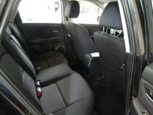 Mazda MX-30 Mazda3 1.6 VVT Active muy muy bien cuidado, kilómetros garantizados - Foto 8