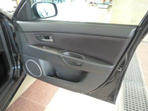 Mazda MX-30 Mazda3 1.6 VVT Active muy muy bien cuidado, kilómetros garantizados - Foto 7