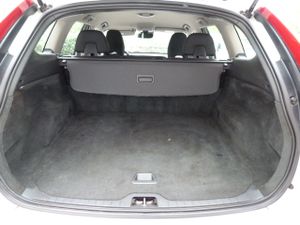 Volvo XC60 D3 Momentum muy muy bien cuidado, kilómetros garantizados - Foto 12