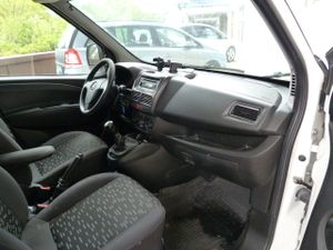 Opel Combo Cargo Combo Cargo 1.3 CDTI L1 H1 Normal muy muy bien cuidado, kilómetros garantizados - Foto 4