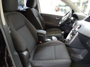 Renault Koleos Dynamique 2.0dCi 150cv 4x2 un solo propietario, kilómetros garantizados - Foto 7