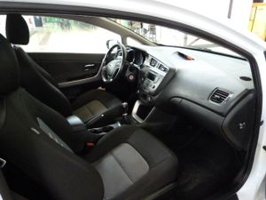 Kia Ceed pro_cee'd 1.6 CRDi VGT 110 CV Concept un solo propietario, kilómetros garantizados - Foto 7