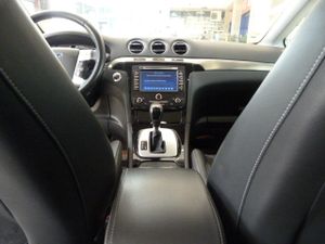 Ford S Max S-MAX 2.0 TDCi Titanium 140 CV 7 PLAZAS muy muy bien cuidado, kilómetros garantizados - Foto 43