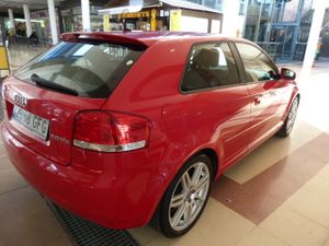Audi A3 Ambiente 2.0 TDI 140 CV DPF un solo propietario, kilómetros garantizados - Foto 17