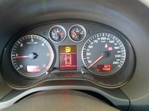 Audi A3 Ambiente 2.0 TDI 140 CV DPF un solo propietario, kilómetros garantizados - Foto 26