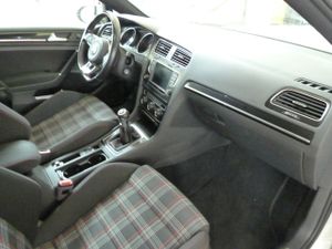 Volkswagen Golf Golf GTI 2.0 TSI 220CV BMT 5p. muy muy bien cuidado, kilómetros garantizados - Foto 10