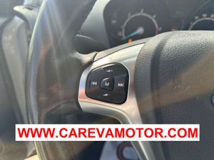 Ford Transit Courier KOMBI 1.5 TDCI 95CV TREND 5P  - Foto 18