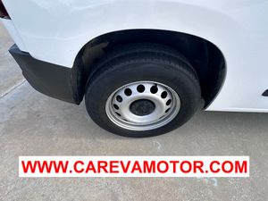 Peugeot Partner GRIP 1000KG BLUE HDI 100CV 3P  - Foto 18