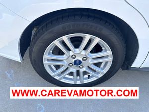 Ford Tourneo Courier 1.5 TDCI 100CV TITANIUM 4P  - Foto 26