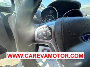 Ford Tourneo Courier 1.5 TDCI 100CV TITANIUM 4P  - Foto 13
