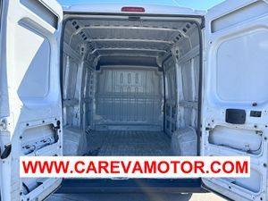 Peugeot Boxer FURGON L2H2 BLUE HDI 140CV 4P  - Foto 19
