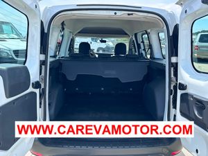 Dacia Dokker COMBI ESSENTIAL 1.5 DCI BLUE DCI 95CV 4P  - Foto 8