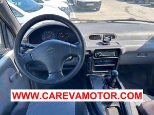 Nissan Vanette COMBI 5PLAZAS 1.6 97CV 4P  - Foto 9