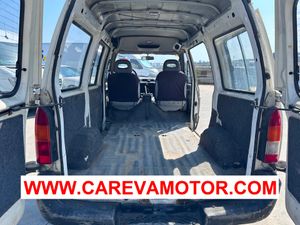 Nissan Vanette COMBI 5PLAZAS 1.6 97CV 4P  - Foto 6